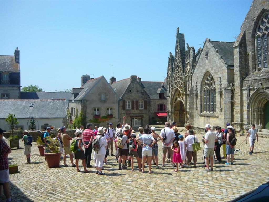Au Calme A 10Mn Des Baies De Douarnenez Et Audierne Avec Cuisine A Disposition Mahalon Luaran gambar